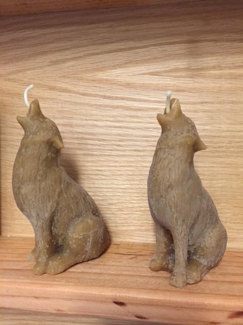 Beeswax candle wolves brown